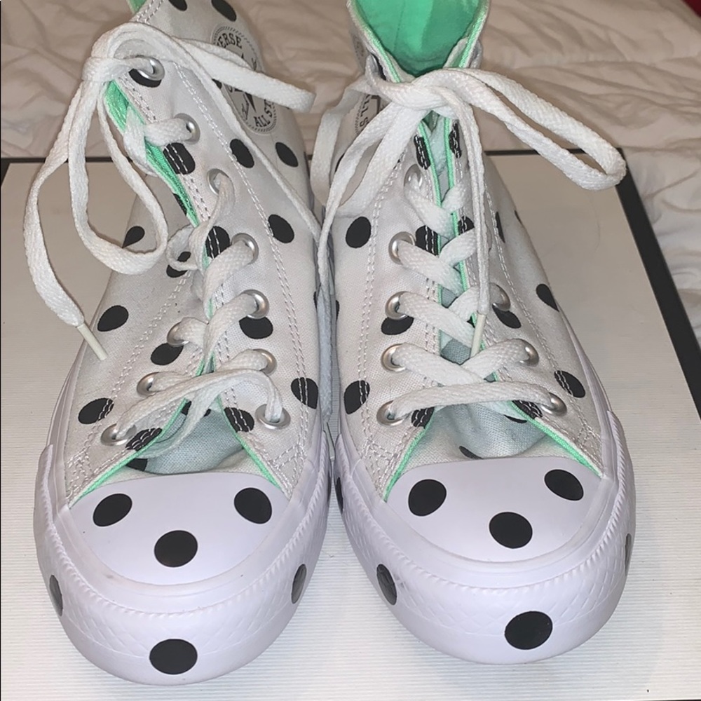 Converse